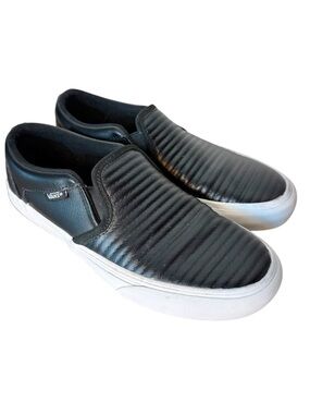 VANS Black Classic Moto Leather Slip Ons Sneakers Size 7 *Flaw Missing Insoles*